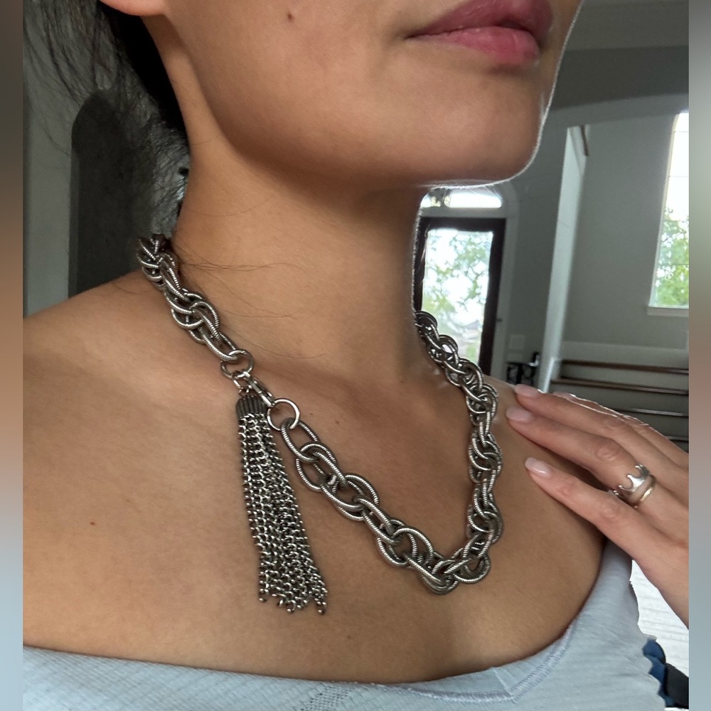 ✨St John Silvertone Chain Link Tassel Accent Necklace✨